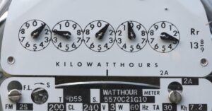 A measurement gauge for kilowatts and their relation to hours.