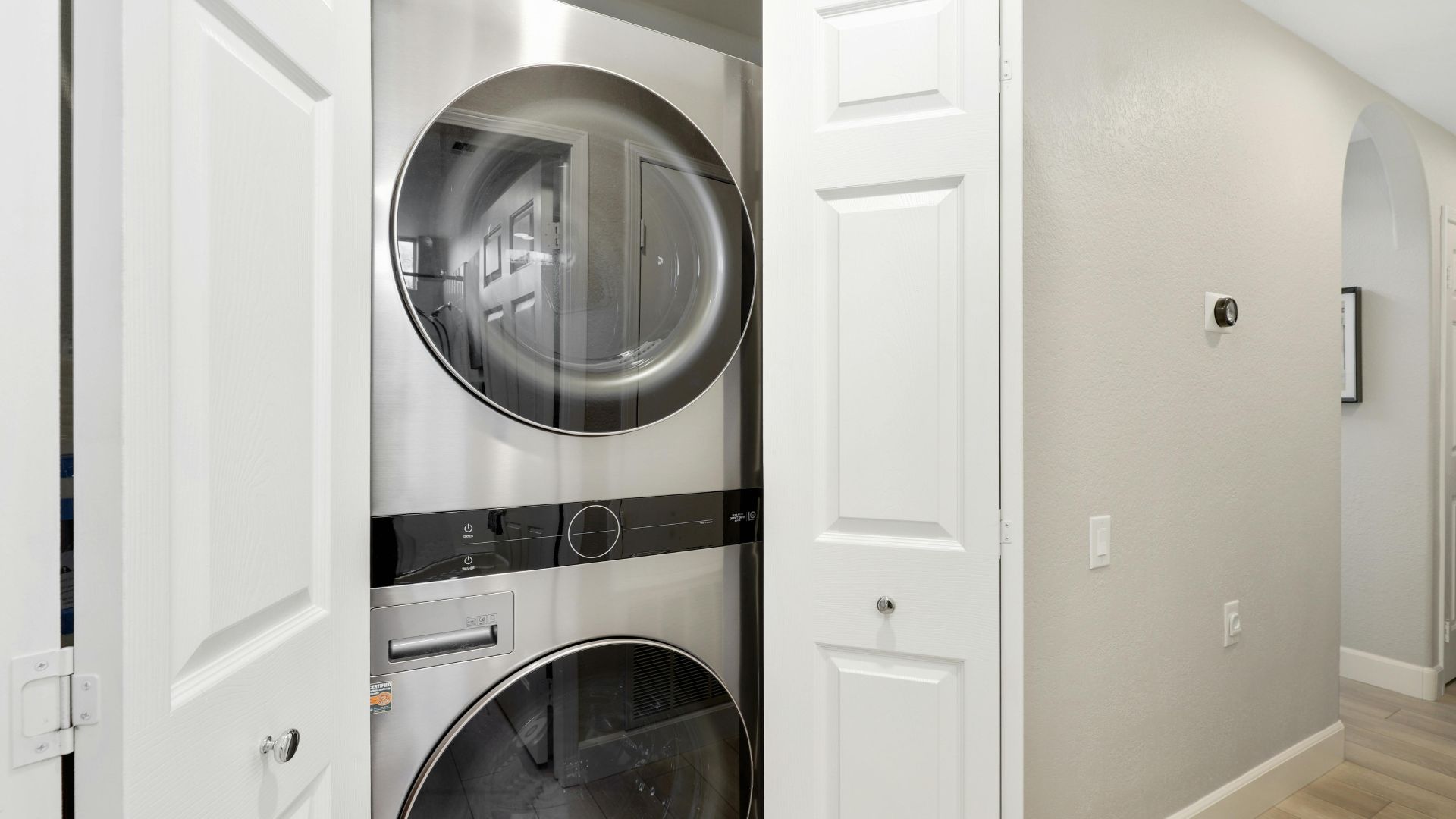 Apartments With Washer And Dryer Hookups